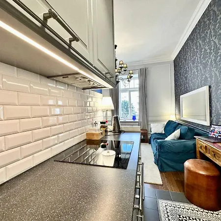 Decor Metro Wifi 300 Mbs 65tv Netflix Hbo Apartment