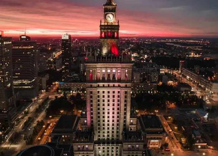 Decor Metro Wifi 300 Mbs 65tv Netflix Hbo * Warsaw