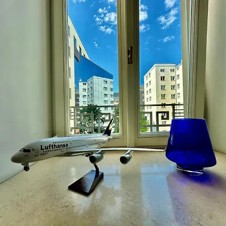 Lägenhet Decor Metro Wifi 300 Mbs 65tv Netflix Hbo Warszawa