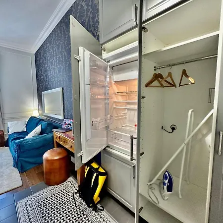 Decor Metro Wifi 300 Mbs 65tv Netflix Hbo Warszawa