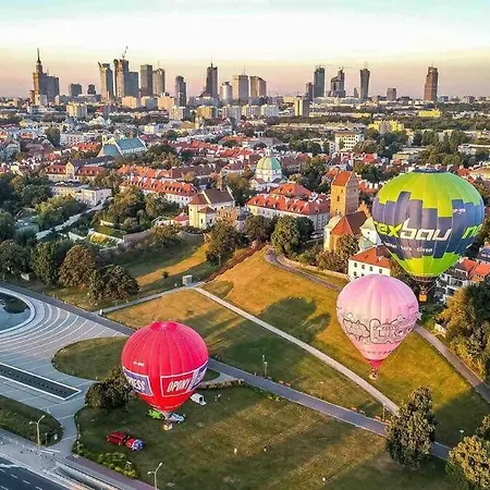 Decor Metro Wifi 300 Mbs 65tv Netflix Hbo Lägenhet *