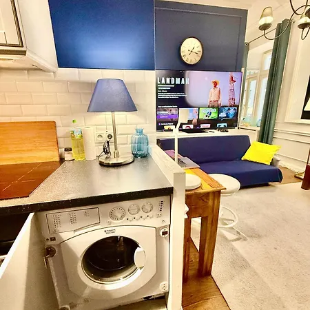 Апартаменты Decor Metro Wifi 300 Mbs 65tv Netflix Hbo *