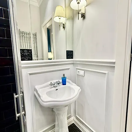 Decor Metro Wifi 300 Mbs 65tv Netflix Hbo