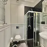 Appartement Decor Metro Wifi 300 Mbs 65tv Netflix Hbo *