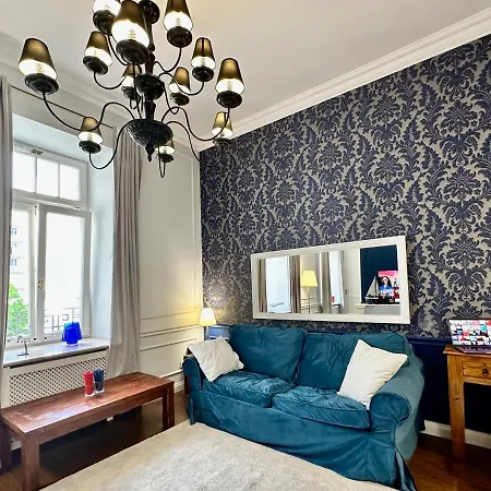 아파트 Decor Metro Wifi 300 Mbs 65tv Netflix Hbo 바르샤바